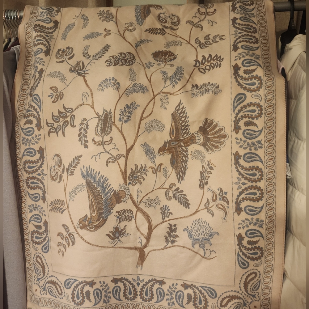 Elegant Embroidered Woven Rectangular Wrap